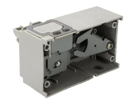 Eaton Handle