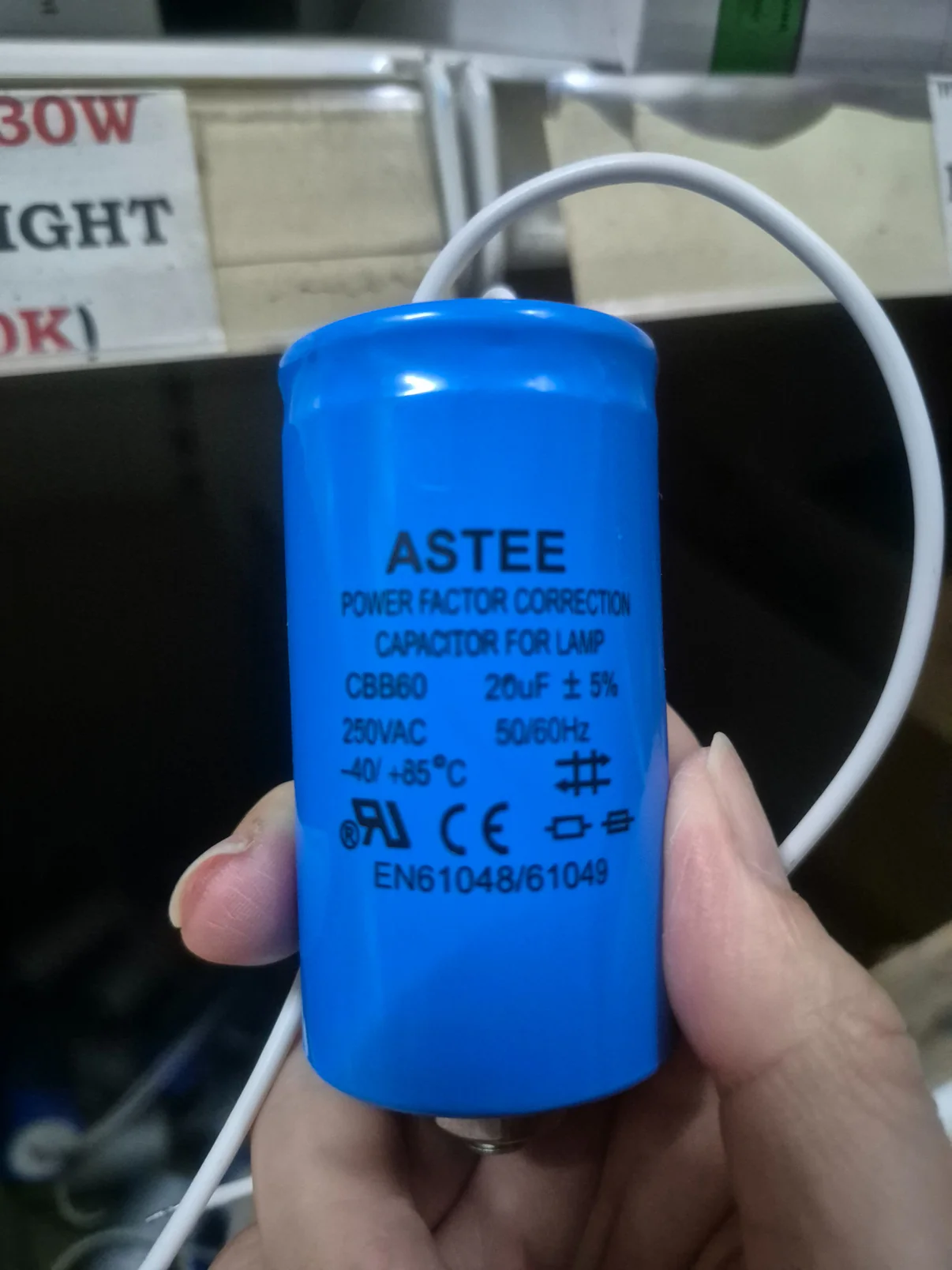 ASTEE 250V 20UF CAPACITOR ASTEE 250V 20UF CAPACITOR
